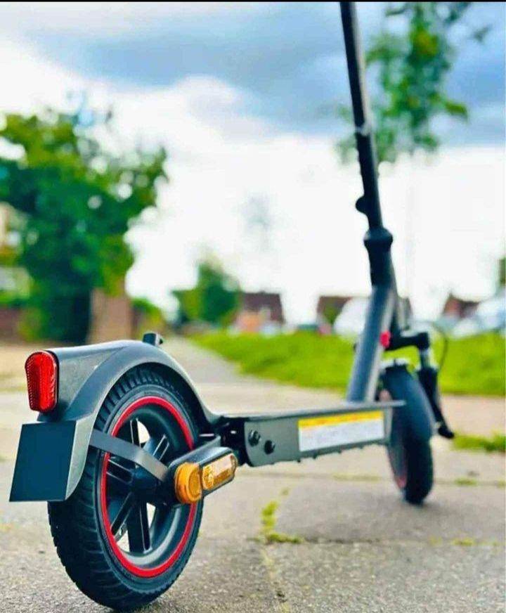 Brand NEW Electric Scooter - Grey, Still Boxed