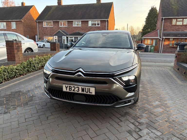 Citroen, C5 X, Saloon, 2023, Semi-Auto, 1199 (cc), 4 doors