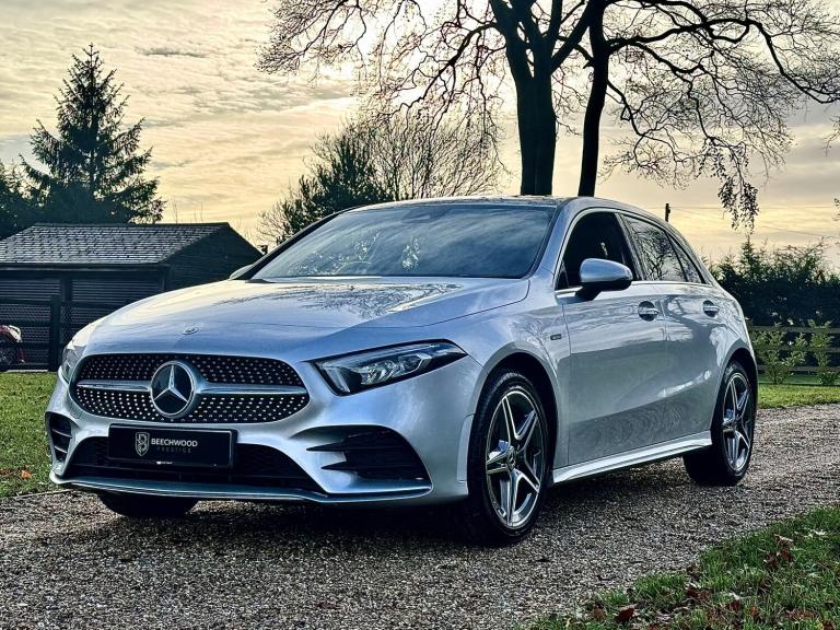 MERCEDES-BENZ A CLASS 1.3 A250e 15.6kWh AMG Line 2020