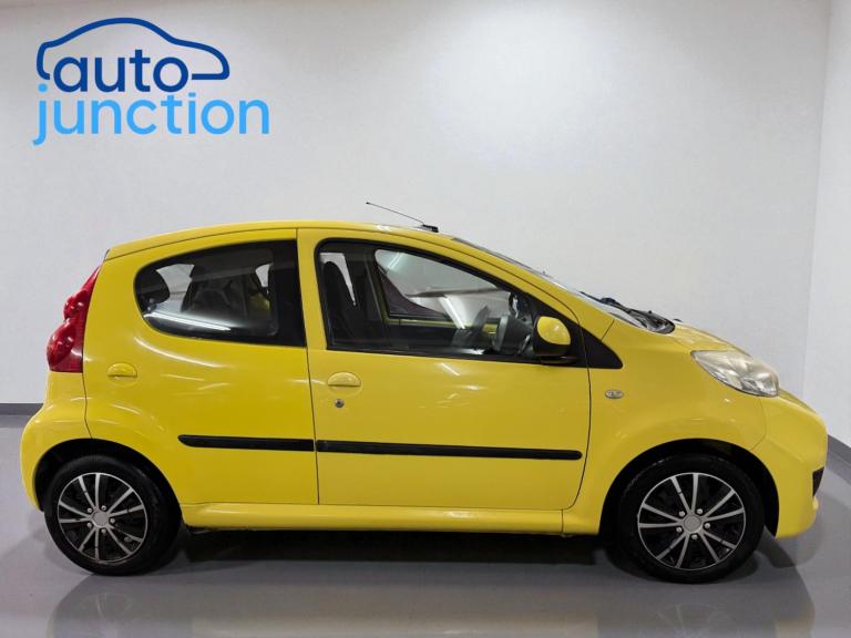 2010 Peugeot 107 1.0 Urban 5dr 2-Tronic HATCHBACK Petrol Automatic