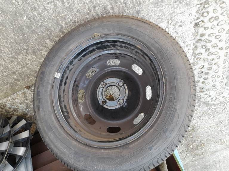 Peugeot 208 wheel 