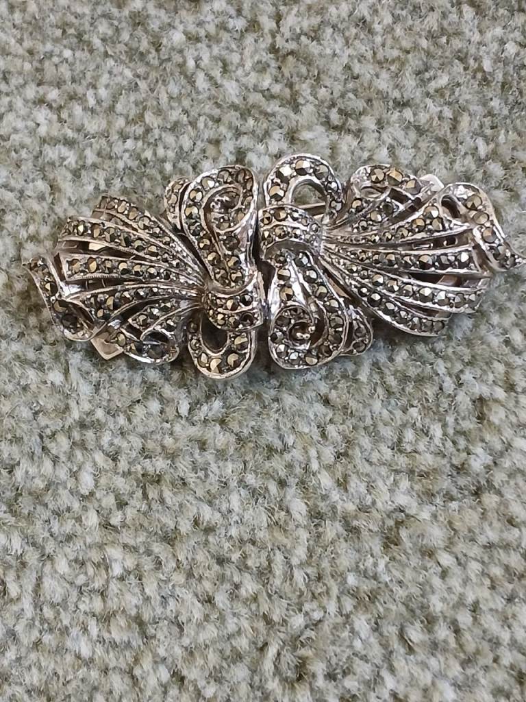 Vintage Silver Marcasite Double Bow Brooch - Pin Clasp