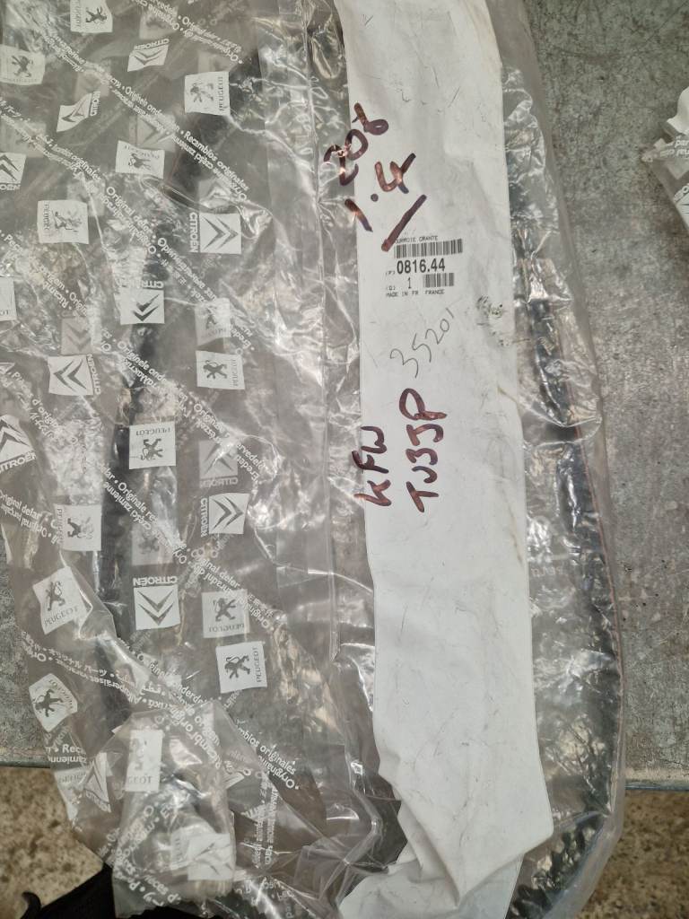 Peugeot/citroen 1.4 petrol timing belt