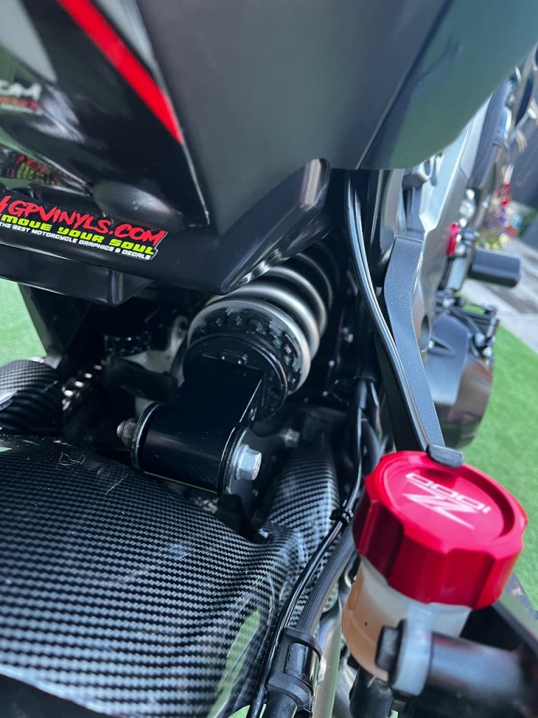 Kawasaki, Z, 2016, 1043 (cc)