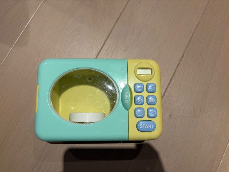 Kids wooden toy kitchen 