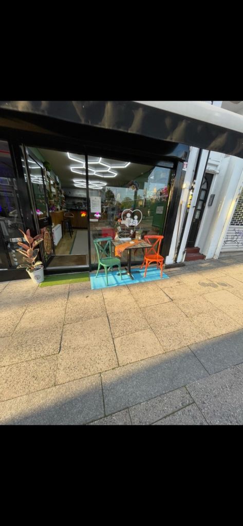 Rest Dining Takeaway 