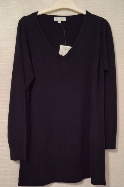 Women's Long Black V Neck Jumper Size 14/16 BNWT