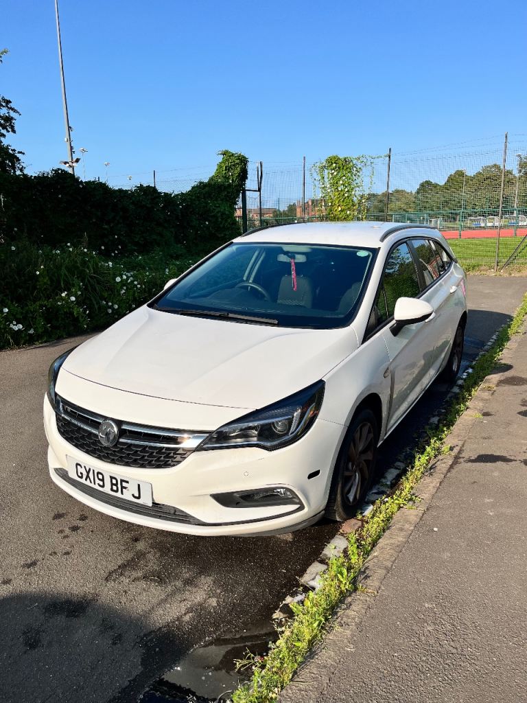 Vauxhall, ASTRA, Estate, 2019, Manual, 1598 (cc), 5 doors