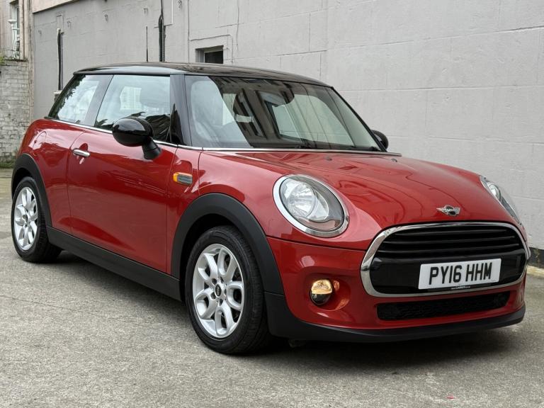 2016 MINI HATCH 1.5 Cooper 3-Door Hatch Red Manual Petrol