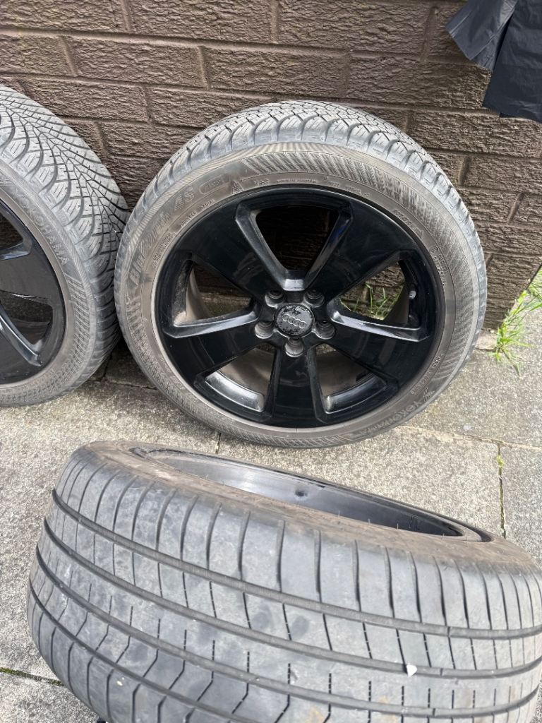 STUNNING BLACK GLOSS AUDI ALLOY WHEELS PLUS BRAND NEW TYRES