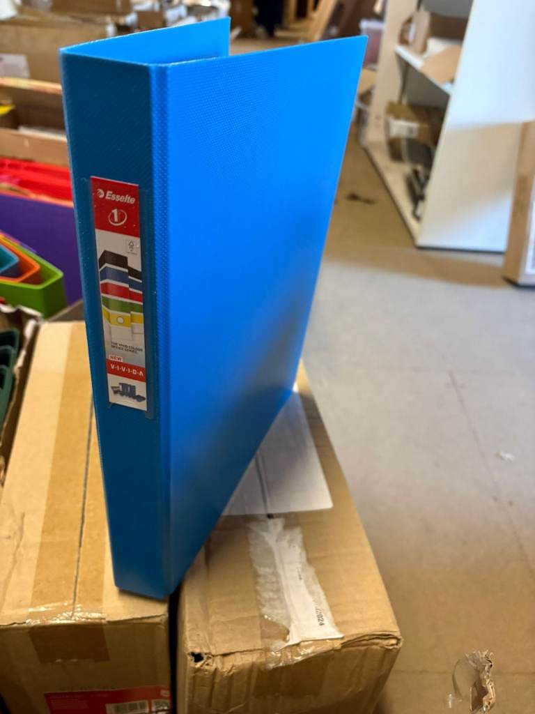 Job lot of 40 A4 ring binders - £20+VAT - COLLECTION ONLY