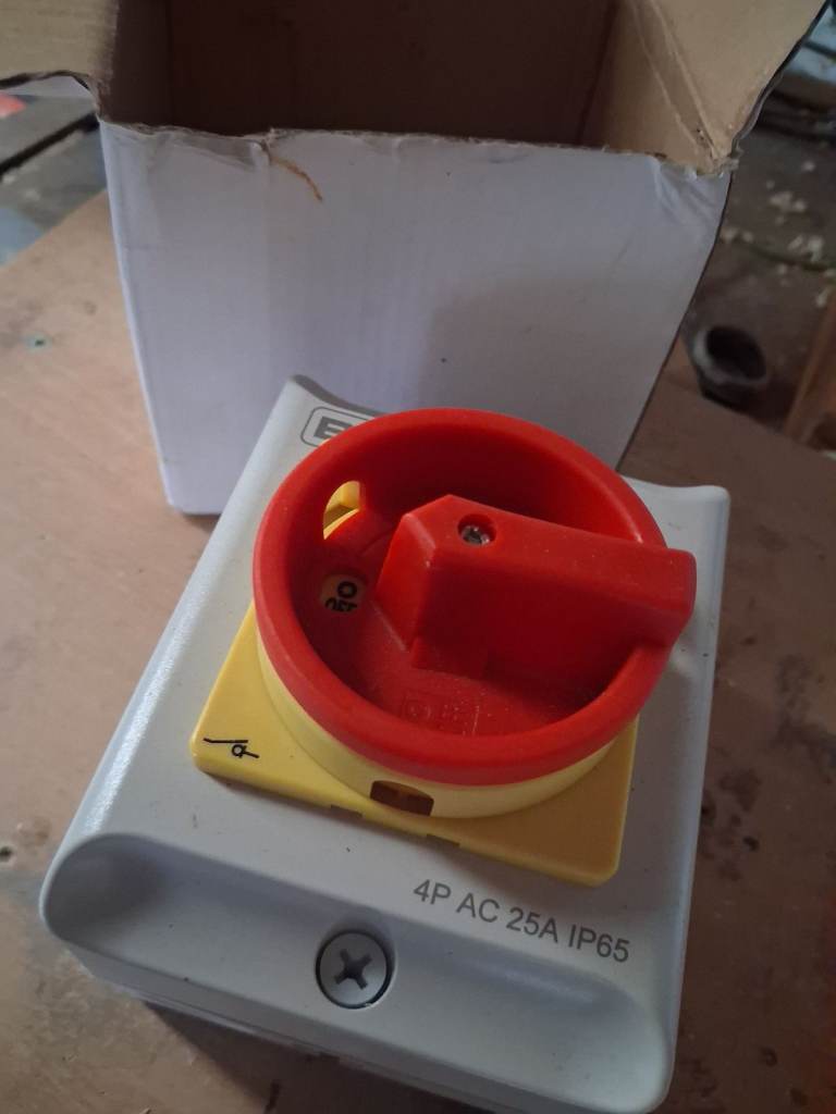 outside switch new in box Unused