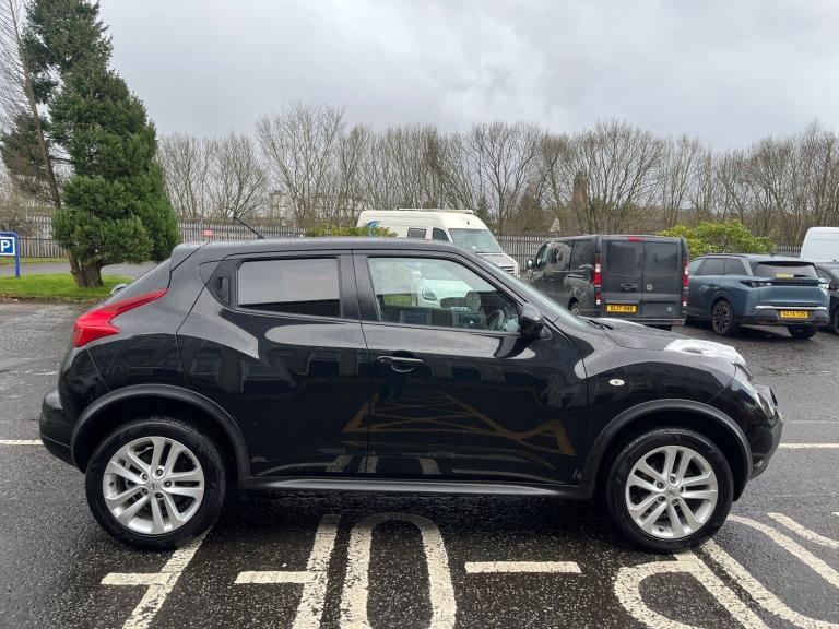 2013 Nissan Juke 1.6 Acenta 5dr [Premium Pack] HATCHBACK Petrol Manual