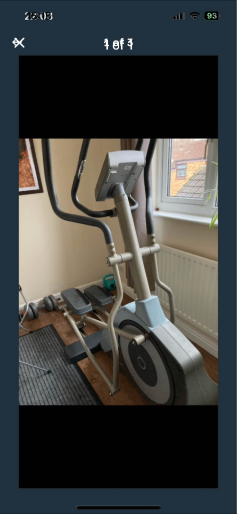 image for Cross trainer 