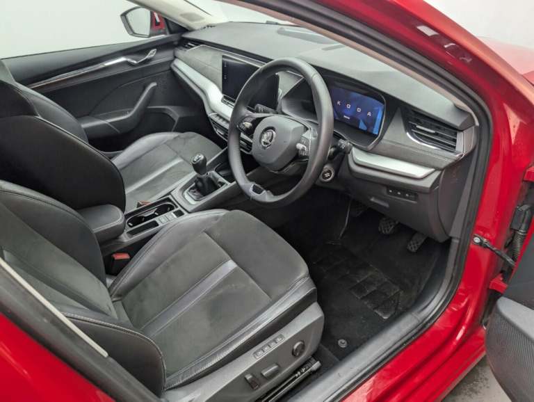 2020 Skoda Octavia 1.5 TSI ACT SE L First Edition Hatchback 5dr Petrol Manual Euro 6 (s/s) (15 HA...