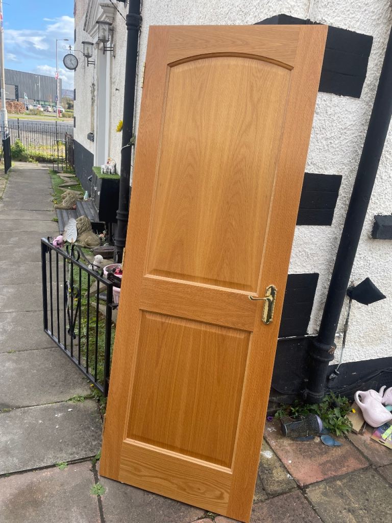Free oak doors for uplift only. 