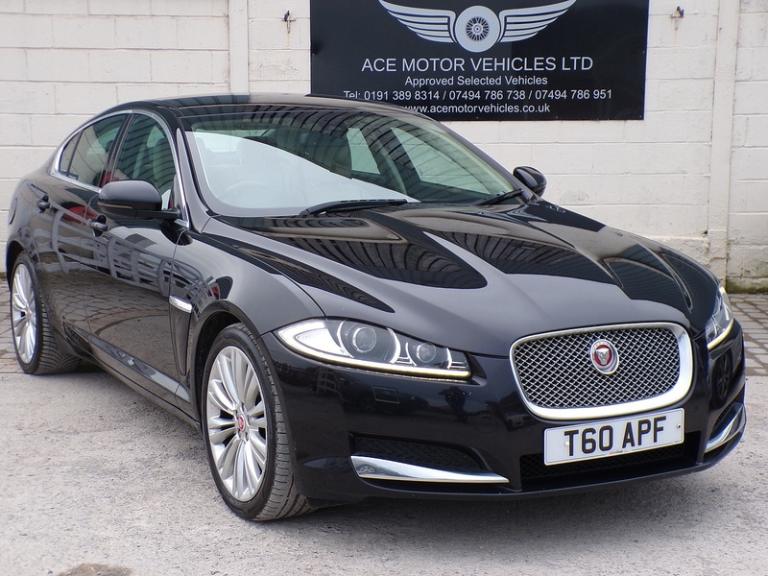 2014 Jaguar XF d Portfolio Saloon Diesel Automatic