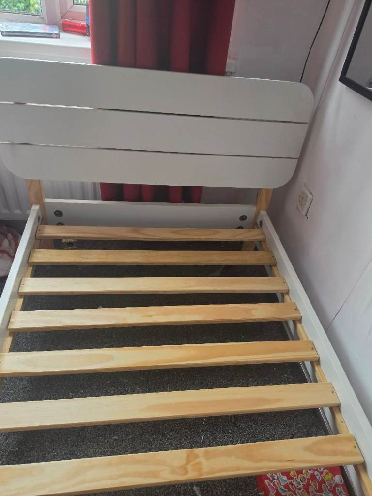 Single bed