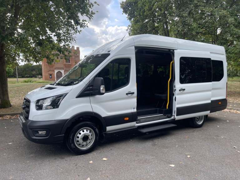 2024 Ford Transit 2.0 460 EcoBlue Trend Minibus Double Cab 5dr Diesel Manual RWD L4 H3 Euro 6 MIN...