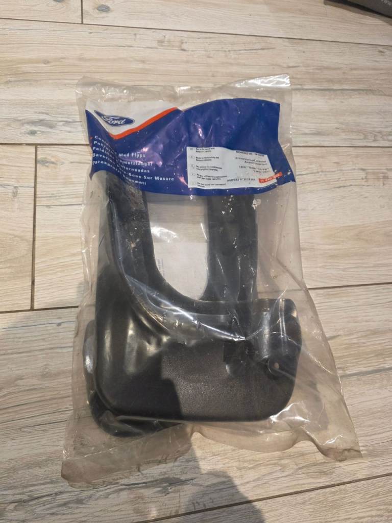 Ford mondeo front Mudflaps 