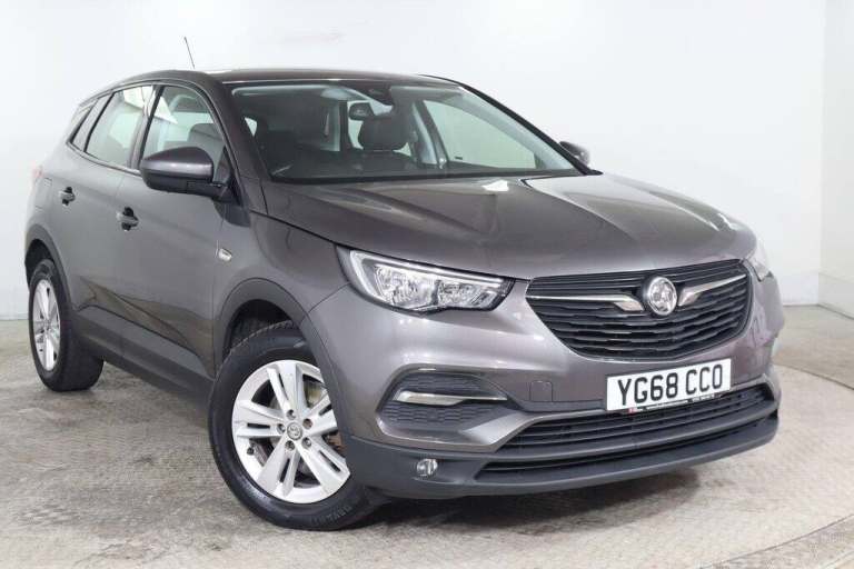 2018 Vauxhall Grandland X 1.2 Turbo SE Euro 6 (s/s) 5dr HATCHBACK Petrol Manual
