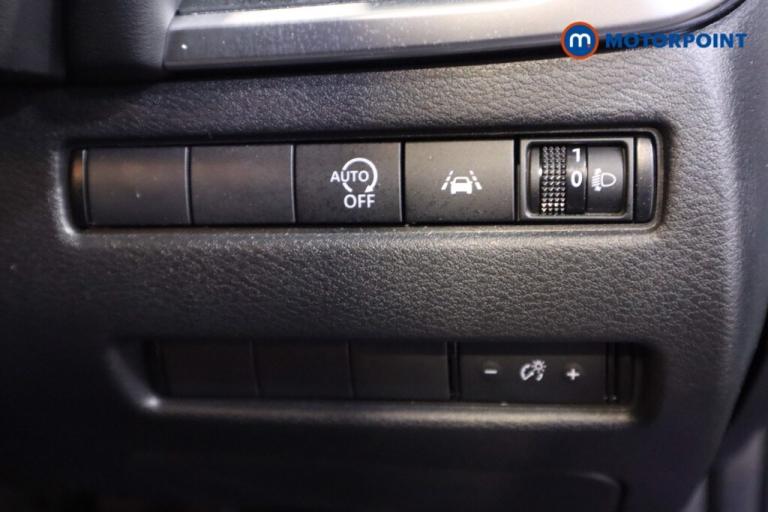 2023 Nissan Qashqai 1.3 DiG-T MH Acenta Premium 5dr SUV Petrol Manual