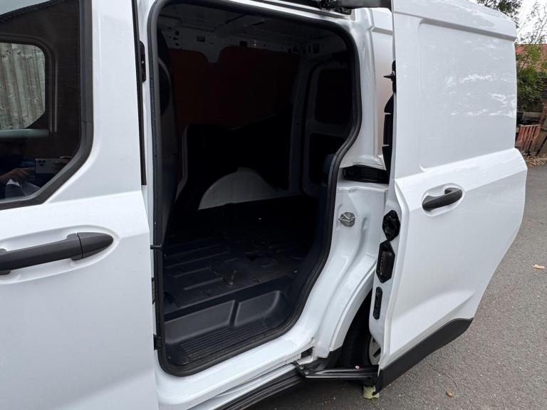 2024 Ford Transit Courier 1.5 EcoBlue Trend SWB Euro 6 (s/s) 5dr PANEL VAN Diesel Manual