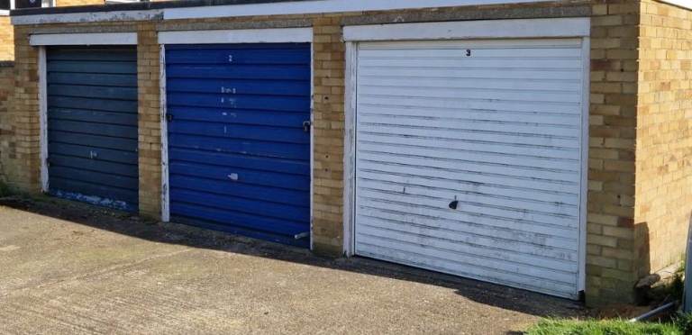 Garage to rent: Westmill Road Site B, Hitchin, Herts, SG5 2SD