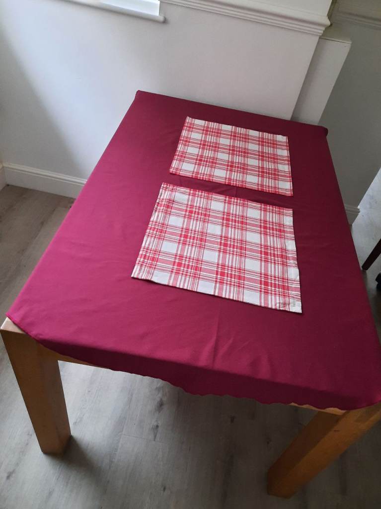 Maroon Round Table Cloth 66"x66" with 2 checked napkins 18"x18" Table Cover decor 