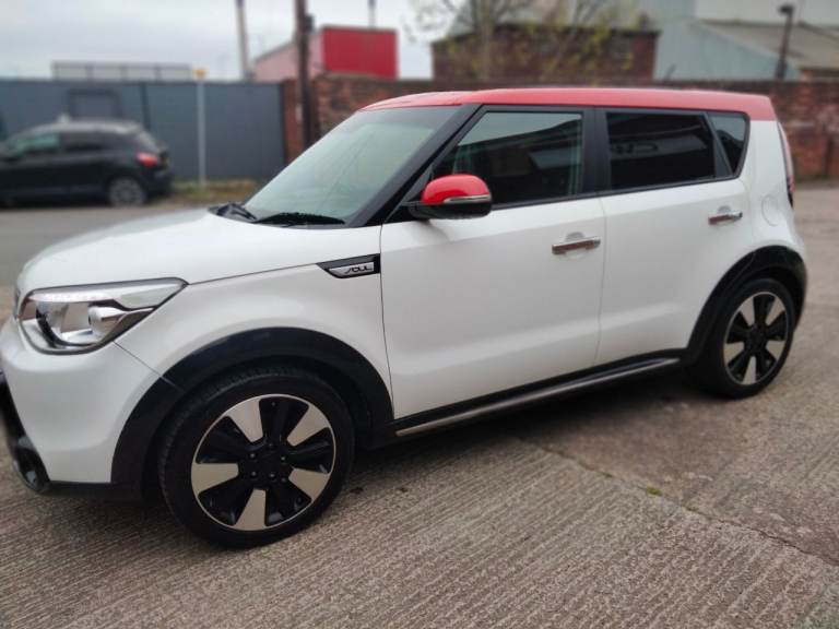 Kia, SOUL, Hatchback, 2015, Other, 1582 (cc), 5 doors