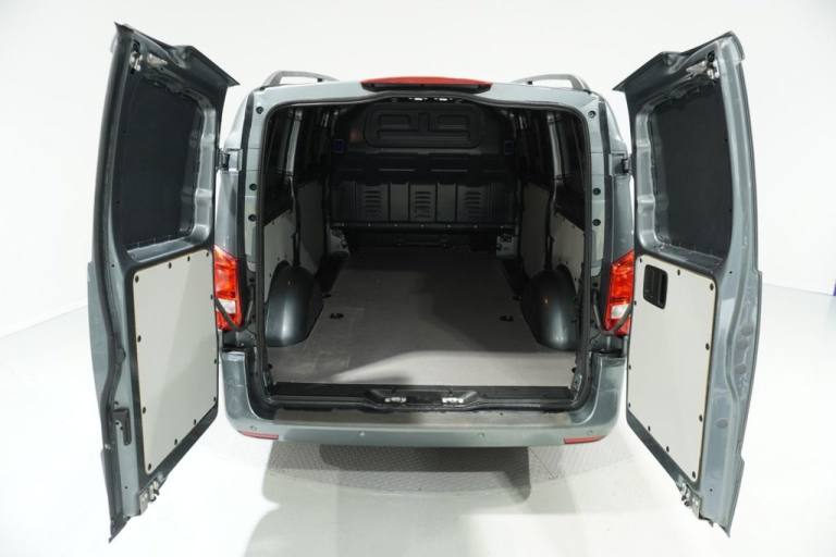 2021 Mercedes-Benz Vito 2.0 114 CDI Premium Panel Van 5dr Diesel G-Tronic RWD L2 Euro 6 (s/s) (LW...