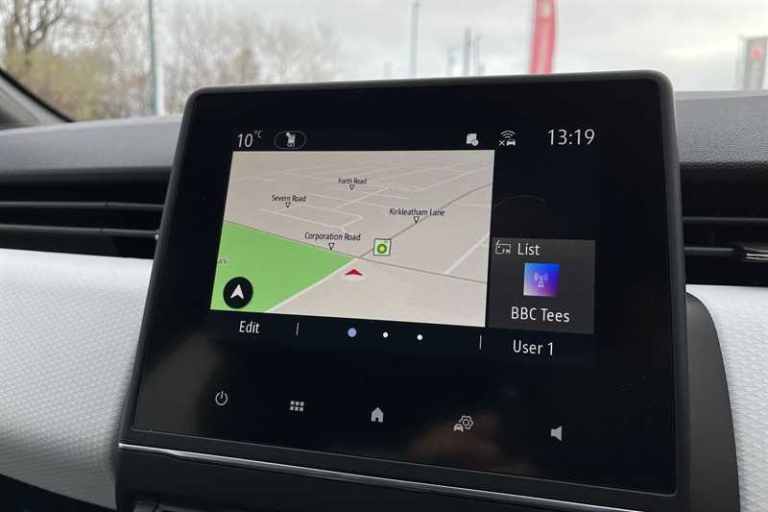 2023 Renault Clio 1.6 E-TECH full hybrid 145 Techno 5dr Auto Hatchback HYBRID ELECTRIC Automatic