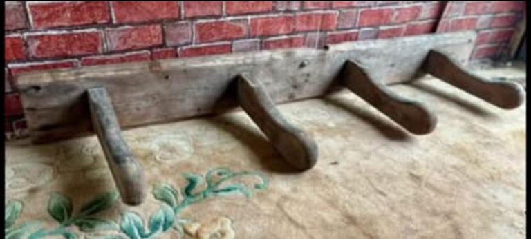 Antique wooden horse,Equine saddle holder/coat hooks/hallway storage Large