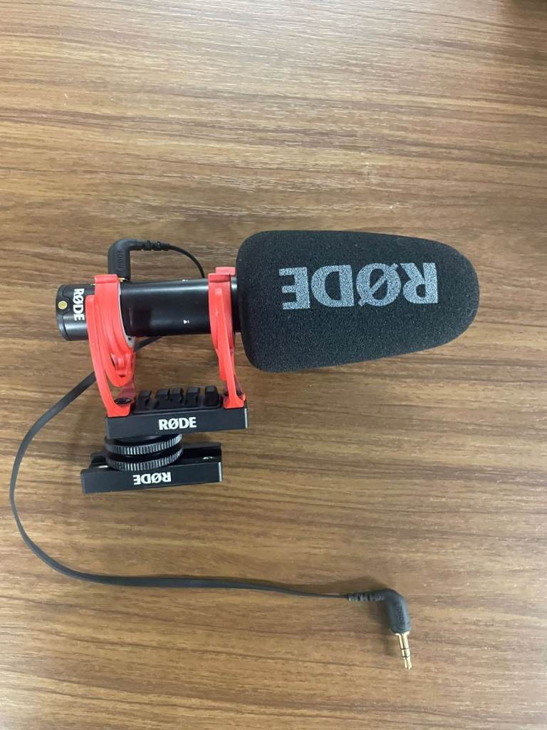 RØDE VideoMic GO II Compact Shotgun Camera Microphone – Pre-Owned, Excellent Condition