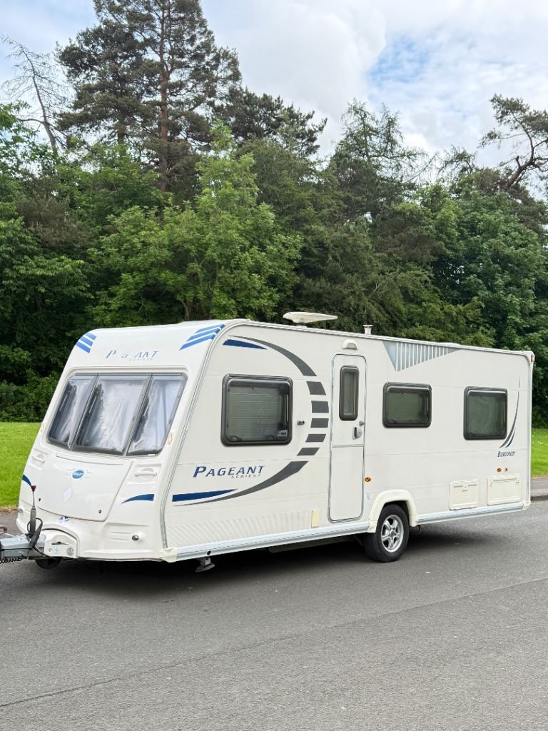2012 4 berth Bailey pageant FIXED BED