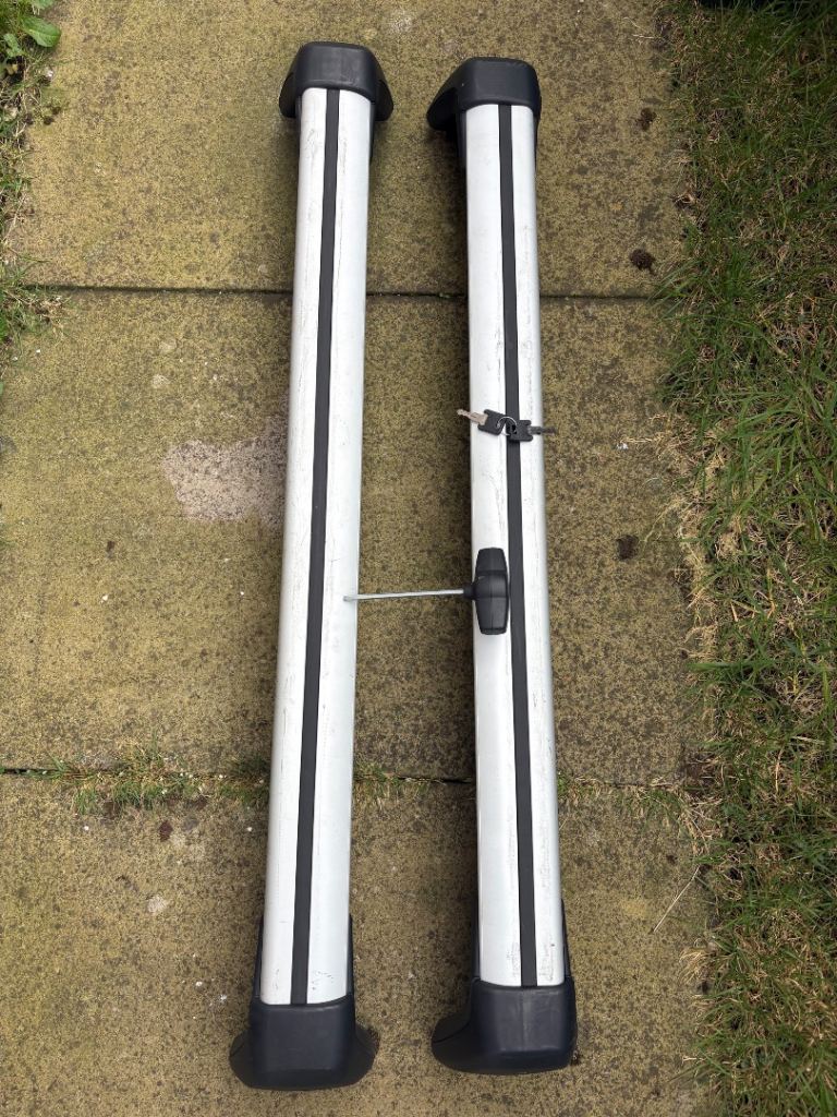 BMW 5 Series Metal Roof Bars - Silver, Good Condition