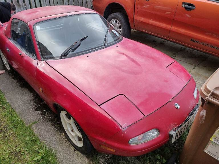 mazda mx5  eunos