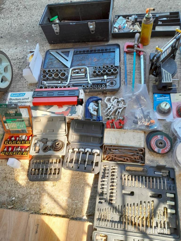 Large Job Lot of Various Hand Tools and Power Tool Accessories