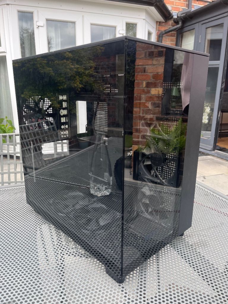 Nzxt h9 flow black pc case 