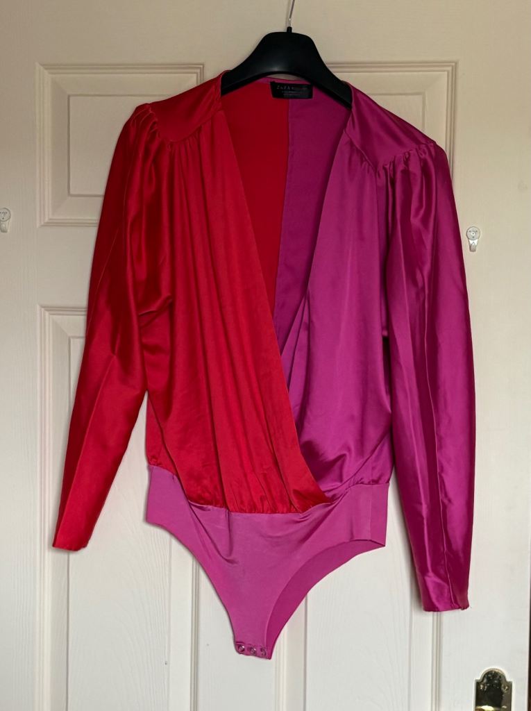Zara Accessories Two-Tone Satin Effect Bodysuit Red Pink V-Neck Size M