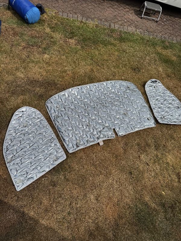 VW campervan thermal screen protector 