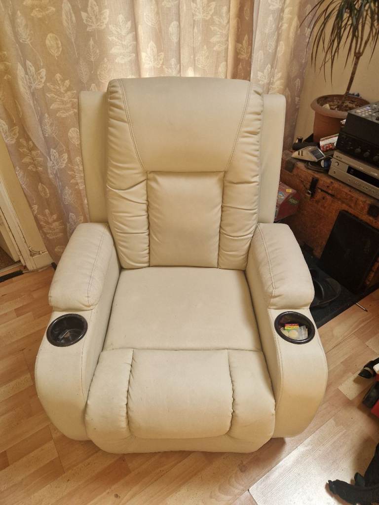 Reclining sofa