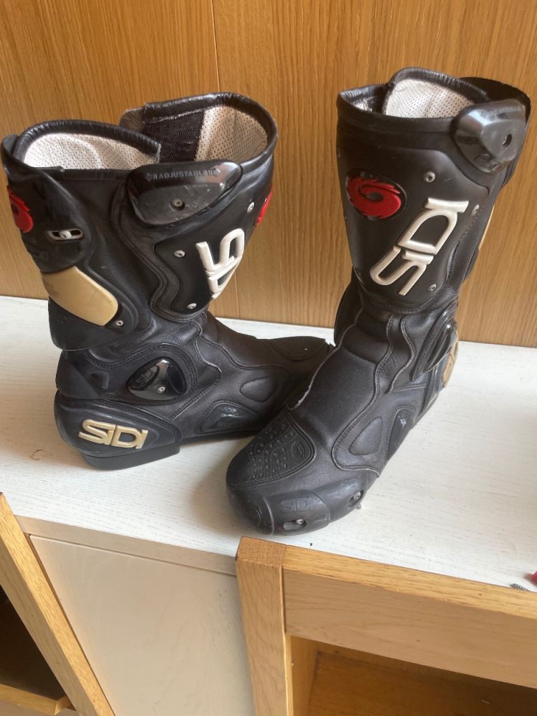 SDI motorbike boots 