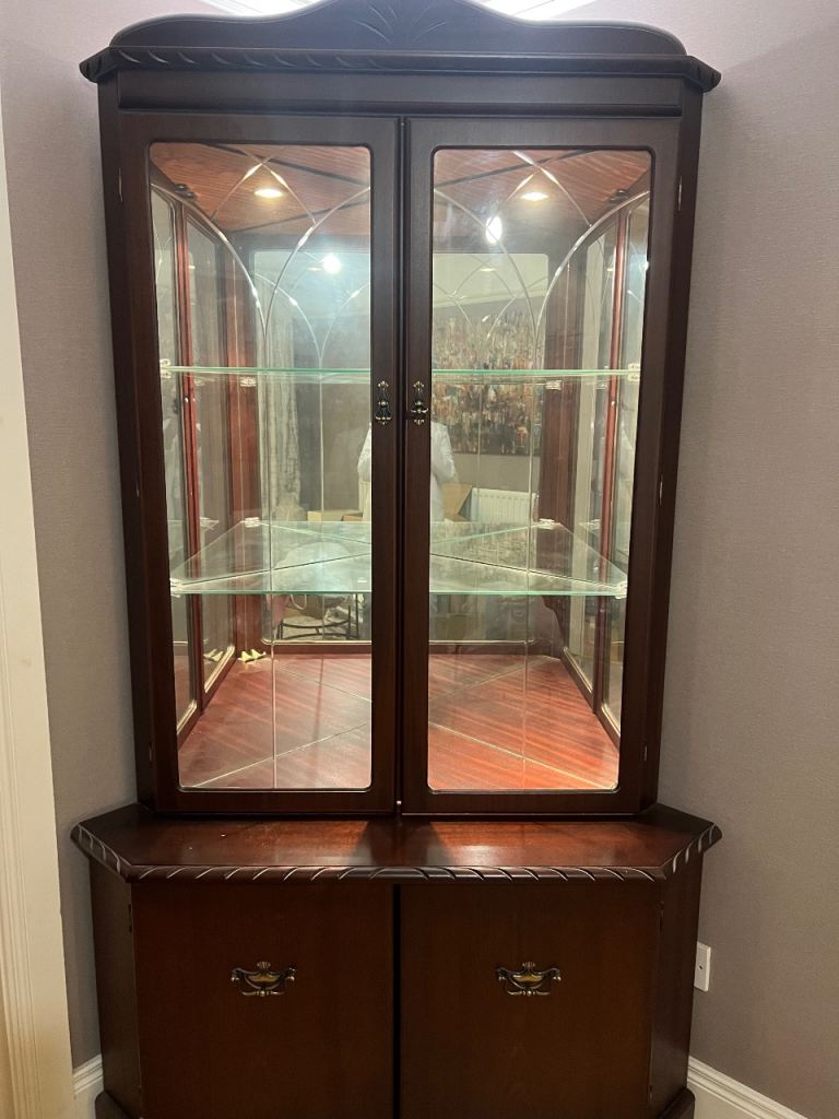 Maghany Corner Unit 198 x 113 x 80 h x w x d