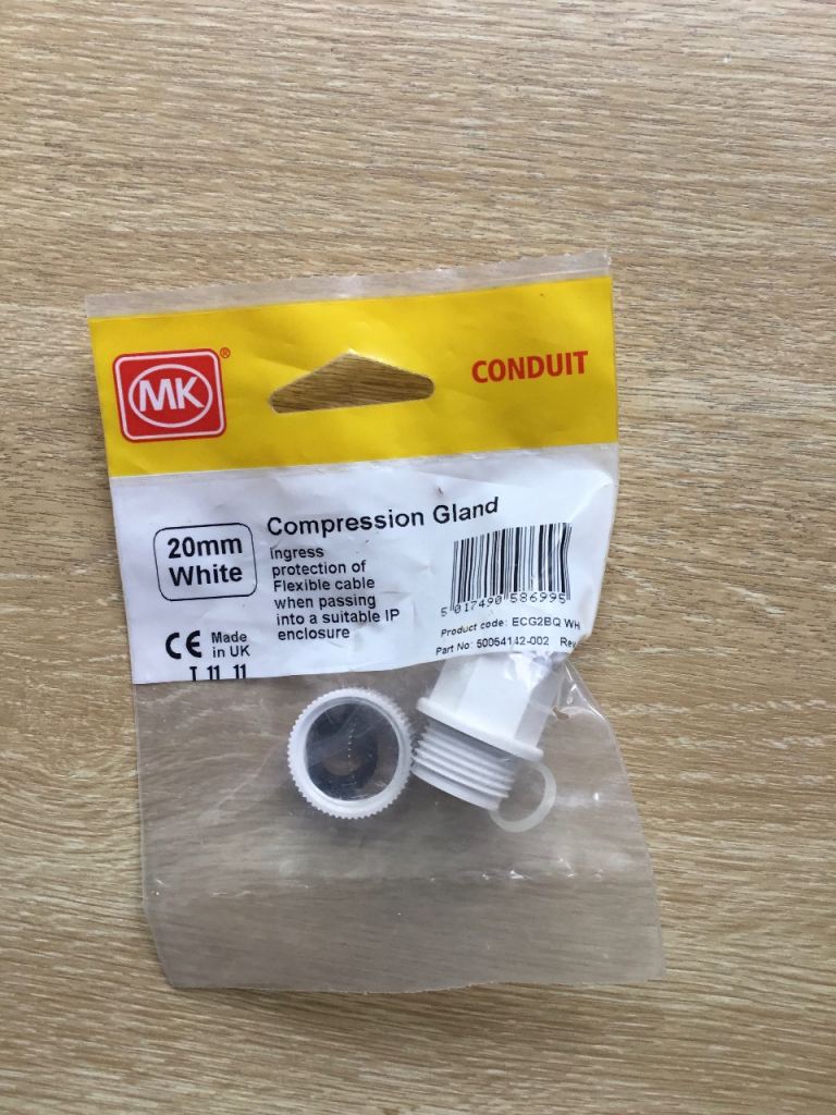 WMK New Compression Glands White 20mm (2)  Still in packets