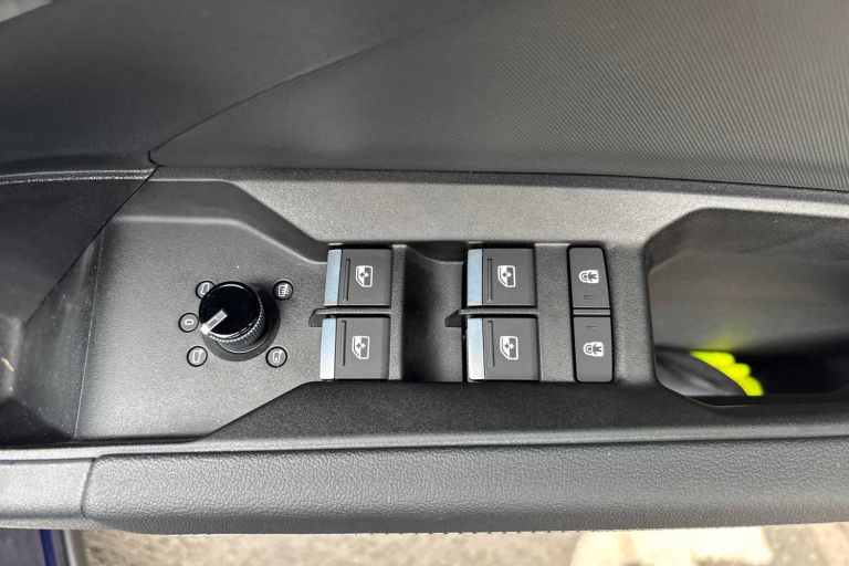 2025 Audi Q4 e-tron 210kW 45 82kWh S Line 5dr Auto [Leather] SUV Electric Automatic