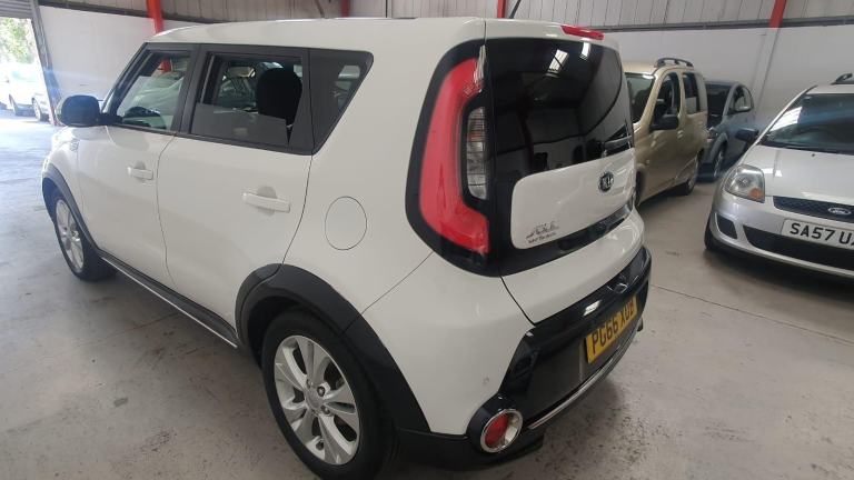 Kia Soul 1.6 URBAN Crdi * GEN 29,000 MILES * ULEZ OK * REVERSE CAM* LOVELY CAR