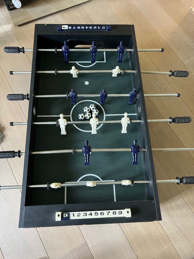 Tabletop football game