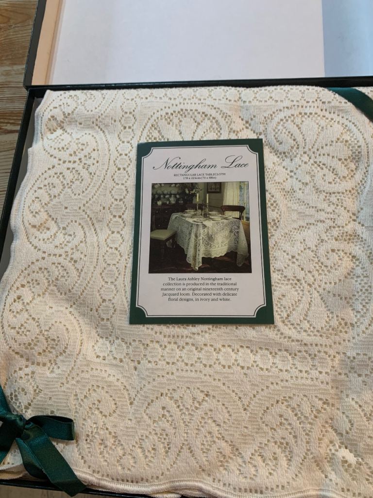 Tablecloth Nottingham Lace Vintage Laura Ashley 