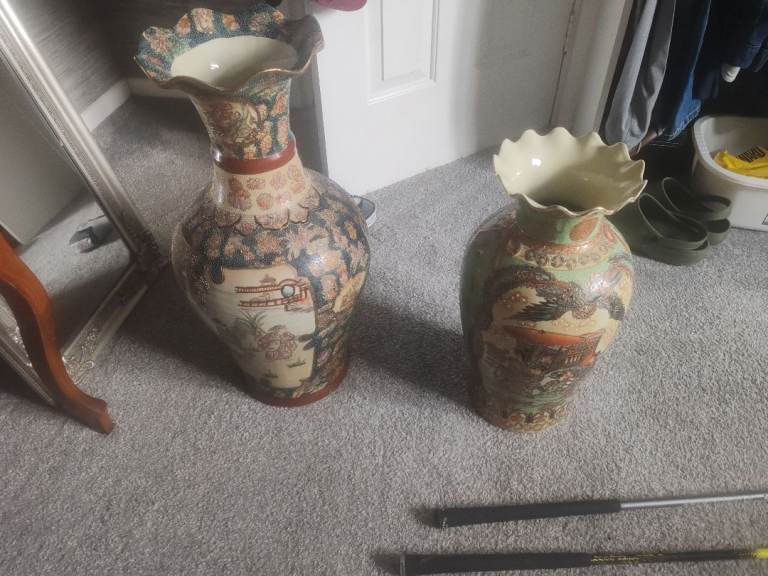 Beautiful Japanese vases 